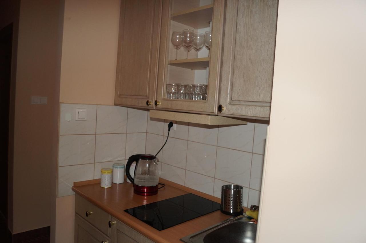 Pokoje Pod Swierkiem Swarzędz Εξωτερικό φωτογραφία